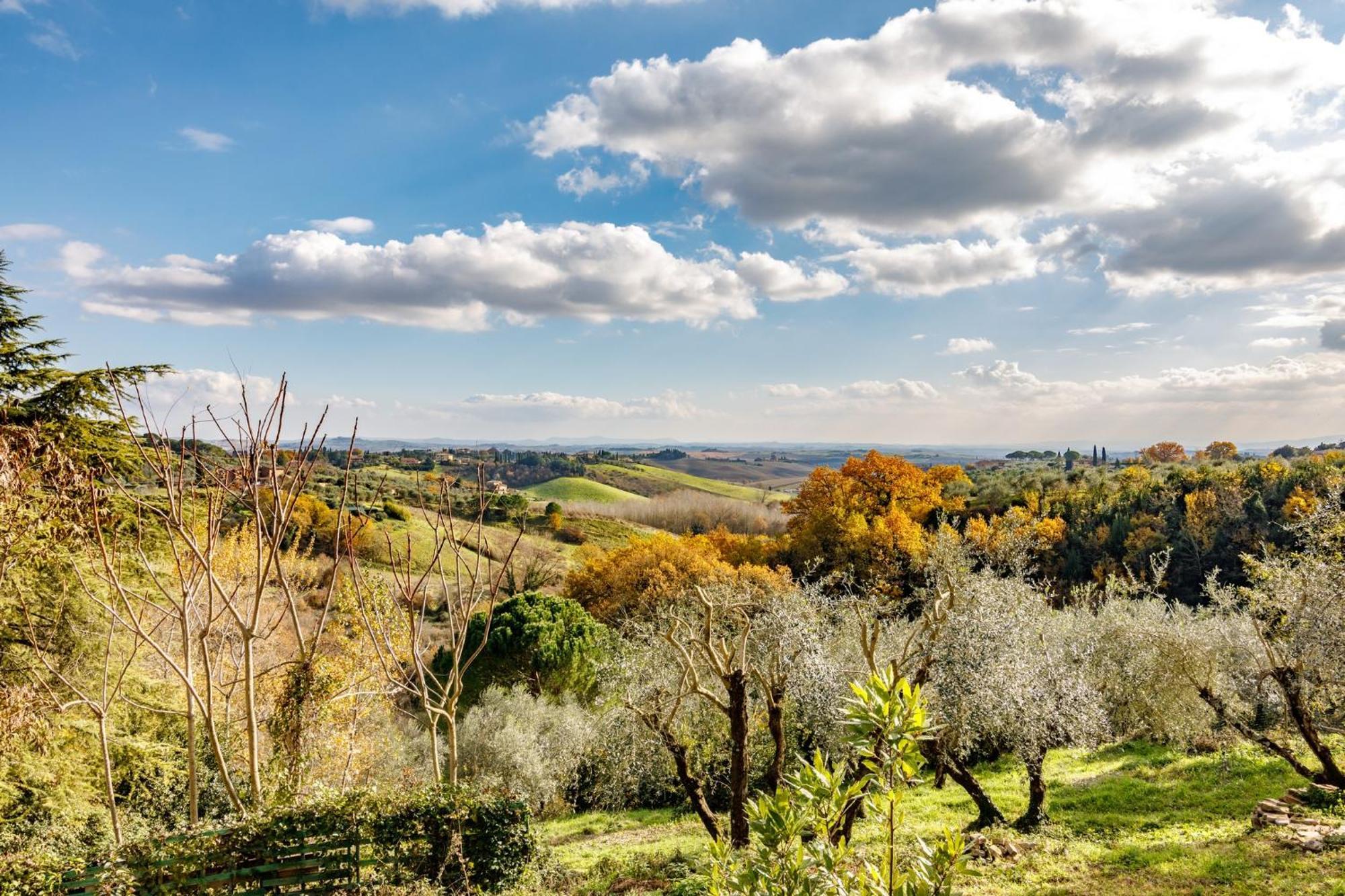 Porta Romana Elegant Apartments With Private Parking! Siena Zewnętrze zdjęcie